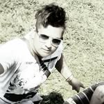 Efren Ferrer - @mona_siempre - Instagram