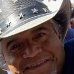 Efren Ferrer - @pollosenior1 - Instagram
