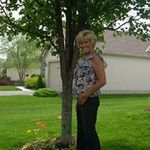 Eileen Armstrong - @eileenarmstrong9757 - Instagram