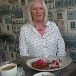 Eileen Armstrong - @eileenarmstrong9587 - Instagram