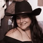 Eileen Cornell - @shewhowearsblack - Instagram