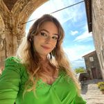 Eileen DeLuca - @eileen_323 - Instagram