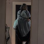 @eileen._dennis - Instagram