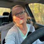 Eileen Devlin - @spotsonfawn - Instagram