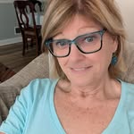 Eileen Howe - @eileen.howe.10 - Instagram
