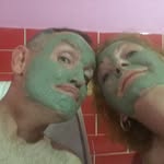 Eileen Hunt - @blowingbubbles68 - Instagram