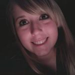 EILEEN_KAHN - @elaha_2219 - Instagram