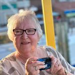 Eileen Kavanagh - @chickk333 - Instagram