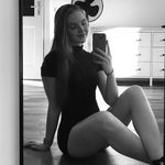 eileen - @eileenko_99 - Instagram