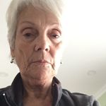 Eileen Lyons - @eileenlyons93 - Instagram