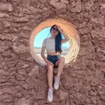 Modeyme Eileen Mena - @modeyme_mena - Instagram