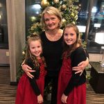 Eileen Sage - @ejsq1975 - Instagram