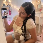 𝐸𝑖𝑙𝑒𝑒𝑛 𝑆𝑎𝑛𝑑𝑜𝑣𝑎𝑙  ❤︎ - @honey_allis - Instagram