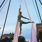 Eileen Tierney - @girlgotguts - Instagram