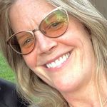 Eileen Mack Toth - @eileen.toth - Instagram