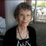 @eileen.wesley.33 - Instagram