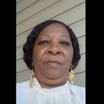 Eileen Woods - @carebare1958 - Instagram