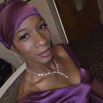Elaina Richards - @elaina.richards.90 - Instagram