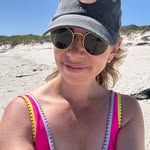Elaine Richards - @lainybugs - Instagram