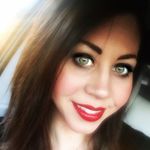 Elaine Simon - @dailydoseoflips - Instagram