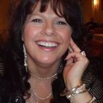 Elaine Wells - @elarna2003 - Instagram