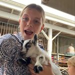 Chloe - @chloe_elaine_ayers - Instagram