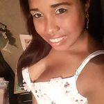 Elaine Cabrera - @elaine.cabrera.3910 - Instagram