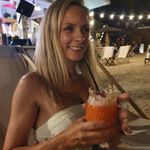Elaine Cherry - @elainech75 - Instagram