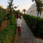 Elaine Crow - @elainecrow13 - Instagram
