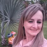 Elaine Fleck - @fleckelaine6 - Instagram