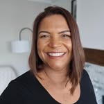 Elaine Gardner - @elaine_treinadoradeemocoes - Instagram