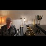 Elaine Guy - @elaineguy06 - Instagram