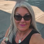Elaine Magee - @lainy1206 - Instagram