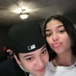 Elaine Mora - @2_beautiful_daughters - Instagram