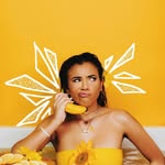 @13reasonsadelaine - Instagram