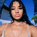 Elaine Renteria - @elainerenteria95 - Instagram