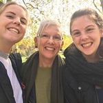 Elaine Sayers - @elainebxls - Instagram