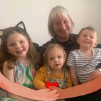 Elaine Spring - Facebook
