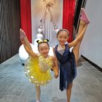 Elaine Sun and Evelyn Sun - @elaine.evelyn.sun - Instagram