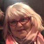 Elaine van der Merwe - @ilynpottery - Instagram