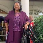 Elba Woods - Facebook