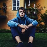 @eld.redwhite - Instagram