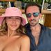 Ellie Applegate - Facebook
