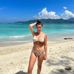 Eleanor Holmes - @eleanor.holmes.pen - Instagram