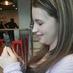 @eleanorholmesfanpage - Instagram