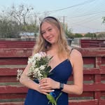 Eleanor Larson - @elle_._leona - Instagram