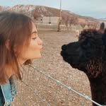 elle🏔️ - @eleanor.larson - Instagram