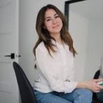 Eleanor Saunders - @eleanorsaunders4611 - Instagram