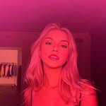 Elena Bernard - @elena_b3rn4rd - Instagram