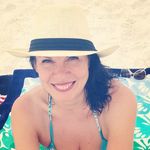 Elena Christopher - @elenachristopher76 - Instagram